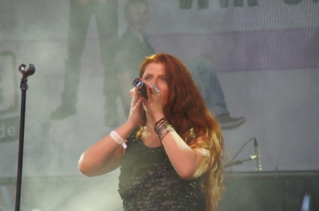 Melissa Etheridge Tribute Band